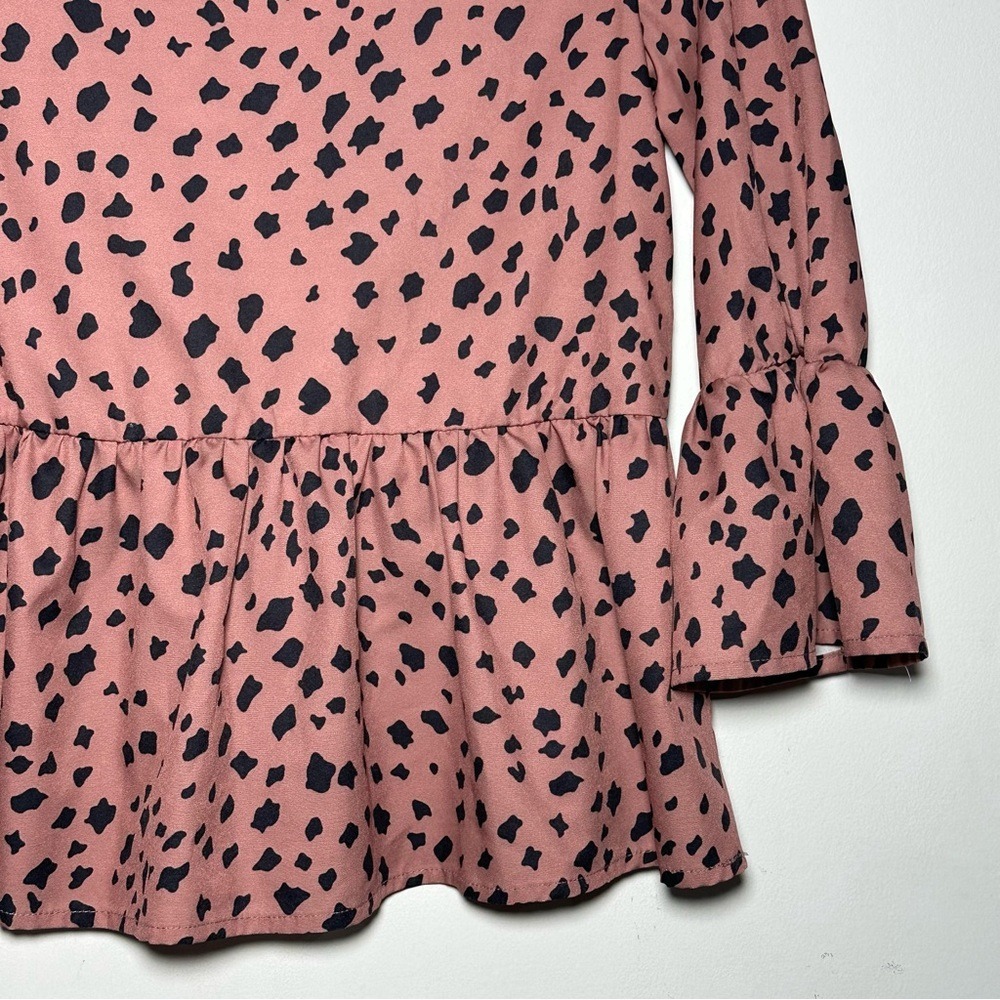 Pink Dalmatian Print Peplum Top Ruffle 3/4 Sleeve Keyhole Back XS US 2 - Picture 3 of 9